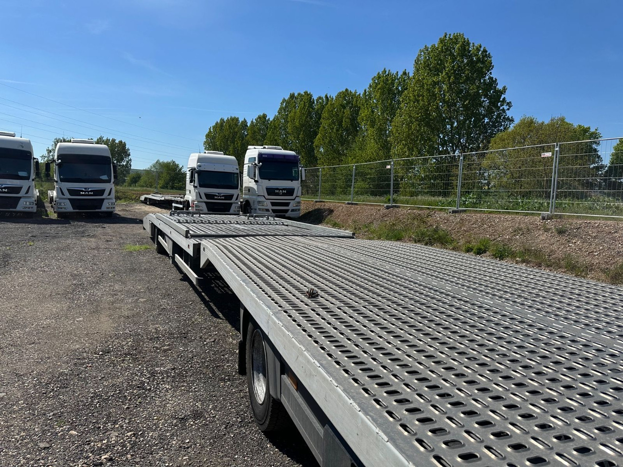 Mercedes-Benz Atego 1024 Flachzug 2-Bett Winde VDI2700 - شاحنة نقل سيارات شاحنة: صور 4 Mercedes-Benz Atego 1024 Flachzug 2-Bett Winde VDI2700 - شاحنة نقل سيارات شاحنة: صور 4