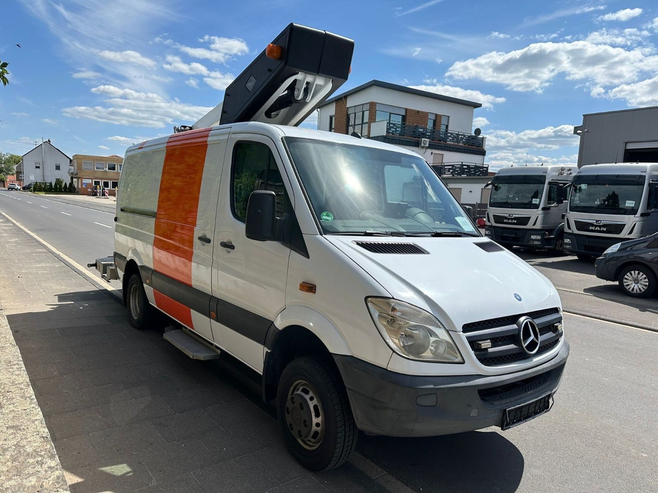 Mercedes-Benz Sprinter 515 CDI 4X4 13,2m Versailift ET-38-LFHD - مصاعد الازدهار محمولة على شاحنة: صور 4 Mercedes-Benz Sprinter 515 CDI 4X4 13,2m Versailift ET-38-LFHD - مصاعد الازدهار محمولة على شاحنة: صور 4