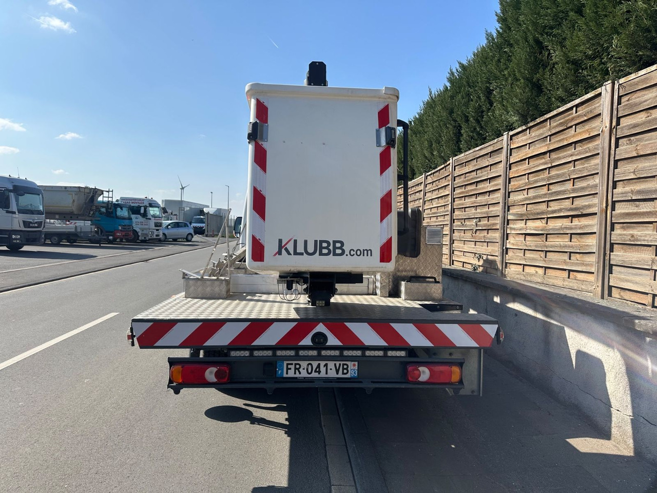 Renault Master III*Steiger 12m*orig.km*Topzustand* Renault Master III/Steiger 11,2m/orig.km*Topzustand* - مصاعد الازدهار محمولة على شاحنة, الشاحنات الصغيرة: صور 5 Renault Master III*Steiger 12m*orig.km*Topzustand* Renault Master III/Steiger 11,2m/orig.km*Topzustand* - مصاعد الازدهار محمولة على شاحنة, الشاحنات الصغيرة: صور 5