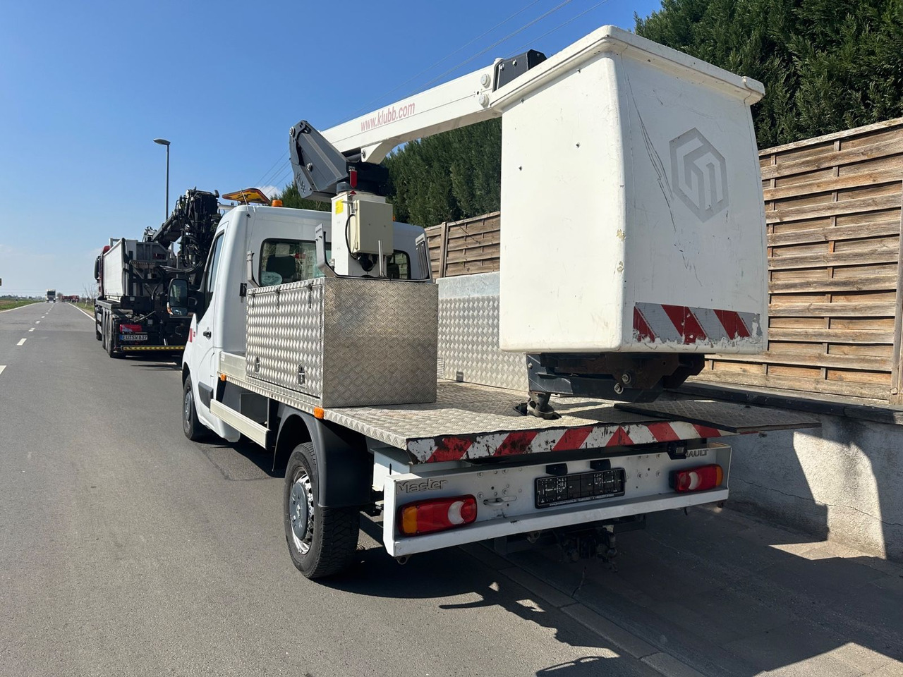 Renault Master Renault Master - مصاعد الازدهار محمولة على شاحنة, الشاحنات الصغيرة: صور 5 Renault Master Renault Master - مصاعد الازدهار محمولة على شاحنة, الشاحنات الصغيرة: صور 5