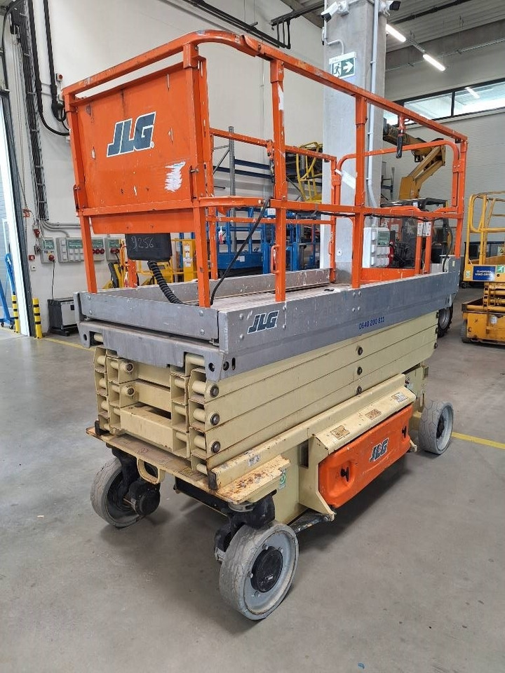 JLG 2646 ES - رافعات مقصية: صور 3 JLG 2646 ES - رافعات مقصية: صور 3