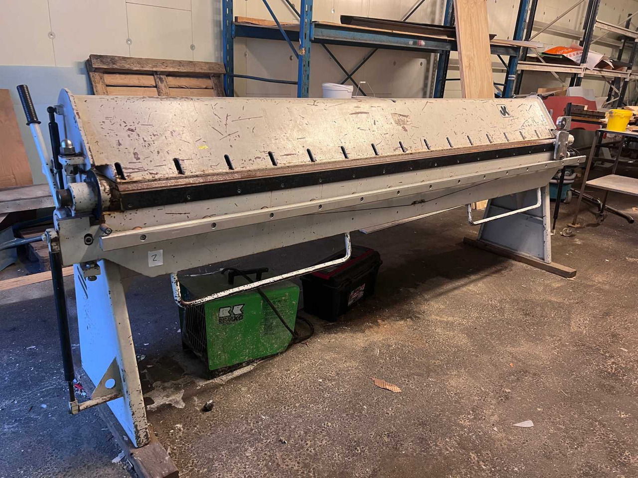 Sheet metal bending machine JK-Kone - آلة تصنيع المعادن: صور 1 Sheet metal bending machine JK-Kone - آلة تصنيع المعادن: صور 1