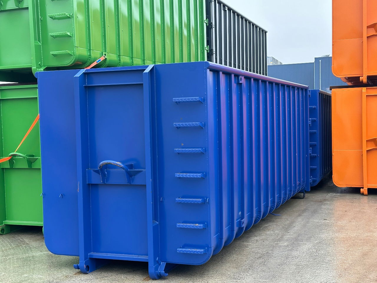 Sidalco 40 m3 ral 5002 - جسم السيارة: صور 2 Sidalco 40 m3 ral 5002 - جسم السيارة: صور 2