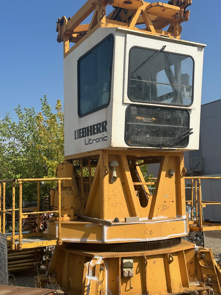 LIEBHERR 280 EC-H12 Litronic - رافعة برجية: صور 1 LIEBHERR 280 EC-H12 Litronic - رافعة برجية: صور 1