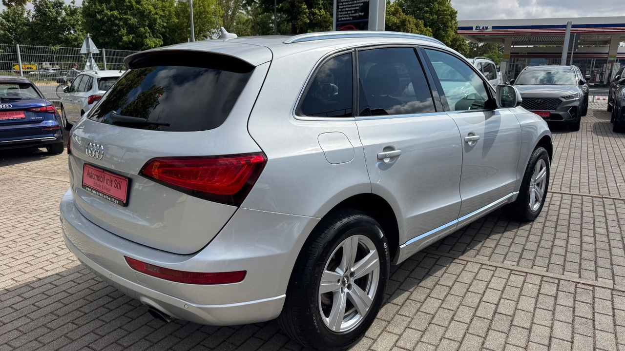 Audi Q5 2.0 TFSI tiptronic quattro Leder Xenon Pano - سيارة دفع رباعي: صور 5 Audi Q5 2.0 TFSI tiptronic quattro Leder Xenon Pano - سيارة دفع رباعي: صور 5