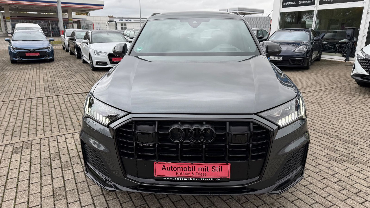 Audi Q7 50 TDI quattro S line 4WS Laser Sitzlüftung - سيارة دفع رباعي: صور 5 Audi Q7 50 TDI quattro S line 4WS Laser Sitzlüftung - سيارة دفع رباعي: صور 5