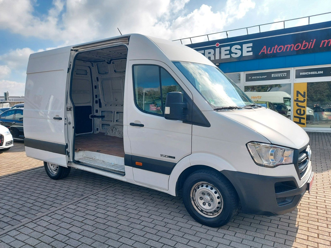 Hyundai H350 Kasten L2H2 Eco M+S - ميكروباص: صور 2 Hyundai H350 Kasten L2H2 Eco M+S - ميكروباص: صور 2
