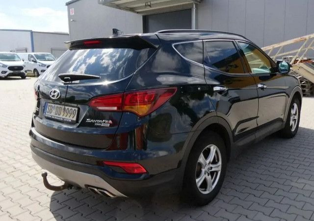 Hyundai Santa Fe blue Premium 4WD XENON LED NAVI LEDER - سيارة دفع رباعي: صور 4 Hyundai Santa Fe blue Premium 4WD XENON LED NAVI LEDER - سيارة دفع رباعي: صور 4