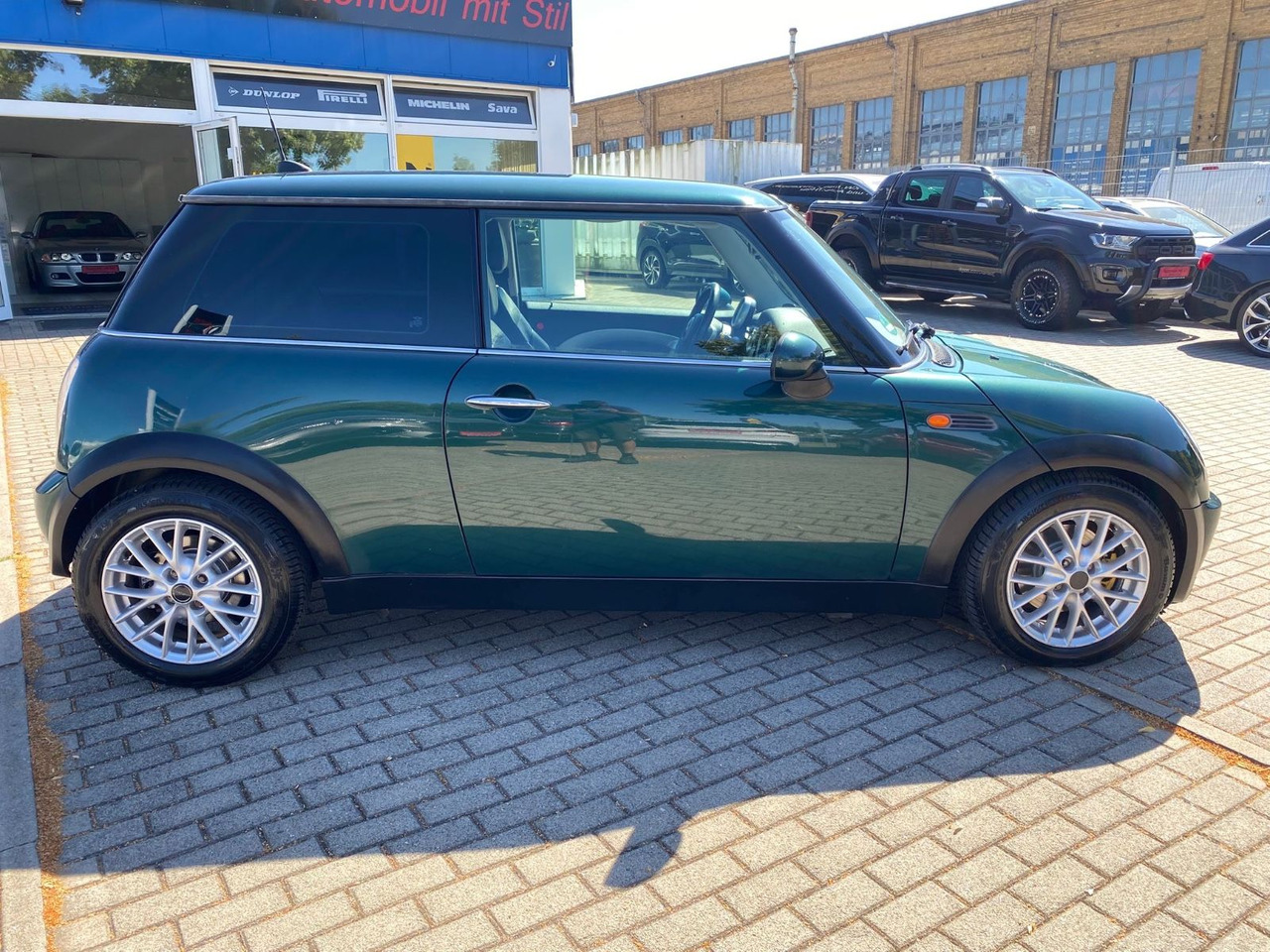 MINI COOPER Mini Cooper Klima Teilleder Alu PDC - سيارة: صور 3 MINI COOPER Mini Cooper Klima Teilleder Alu PDC - سيارة: صور 3