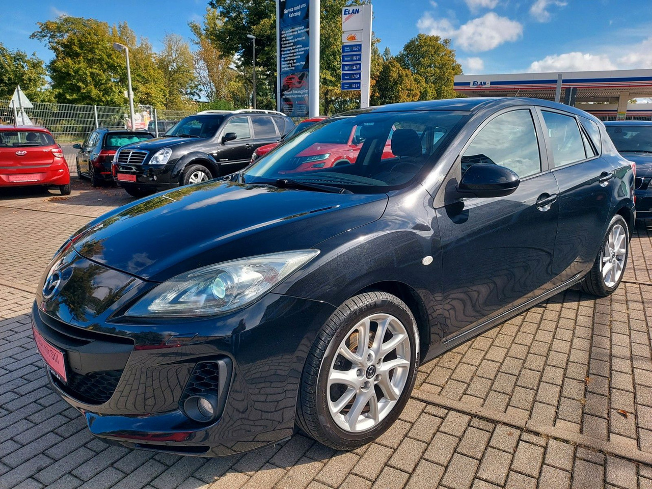 Mazda 3 Lim. Edition Xenon Klima Sitzheizung Navi - سيارة ستيشن: صور 4 Mazda 3 Lim. Edition Xenon Klima Sitzheizung Navi - سيارة ستيشن: صور 4