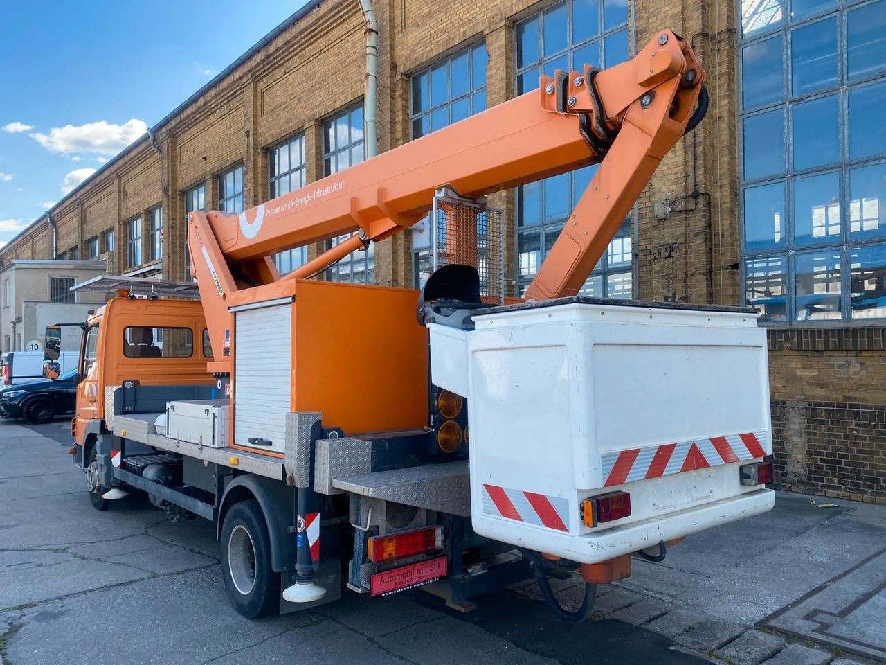 Mercedes-Benz ATEGO WUMAG ELEVANT WT230 23m TÜV - مصاعد الازدهار محمولة على شاحنة: صور 3 Mercedes-Benz ATEGO WUMAG ELEVANT WT230 23m TÜV - مصاعد الازدهار محمولة على شاحنة: صور 3