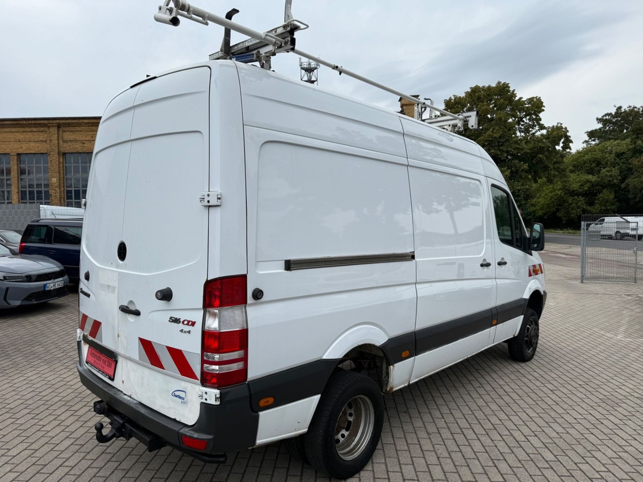 Mercedes-Benz Sprinter II Kasten 516 CDI 4X4 Allrad Standheiz. - ميكروباص: صور 4 Mercedes-Benz Sprinter II Kasten 516 CDI 4X4 Allrad Standheiz. - ميكروباص: صور 4