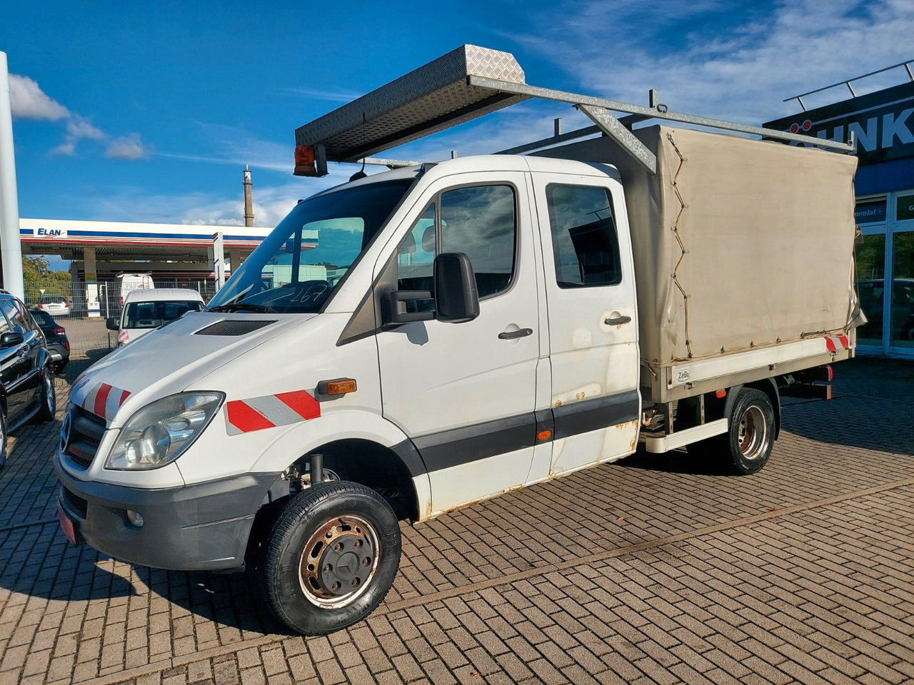 Mercedes-Benz Sprinter II Pritsche DoKa 516 4X4 Plane 6 Sitze - الشاحنات الصغيرة ستائر, الشاحنات الصغيرة كابينة مزدوجة: صور 3 Mercedes-Benz Sprinter II Pritsche DoKa 516 4X4 Plane 6 Sitze - الشاحنات الصغيرة ستائر, الشاحنات الصغيرة كابينة مزدوجة: صور 3