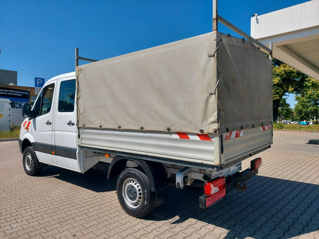 Mercedes-Benz Sprinter II Pritsche DoKa 6 Sitze 316 CDI 4X4 - ميكروباص: صور 5 Mercedes-Benz Sprinter II Pritsche DoKa 6 Sitze 316 CDI 4X4 - ميكروباص: صور 5