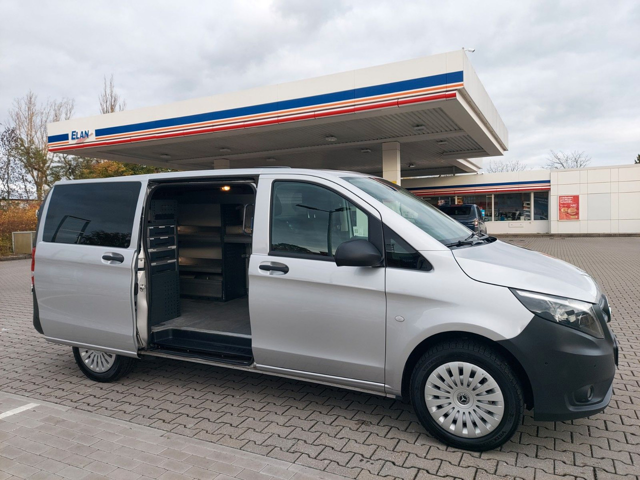 Mercedes-Benz Vito Kasten 114 4x4 4Matic lang Klima AHK PDC - ميكروباص: صور 1 Mercedes-Benz Vito Kasten 114 4x4 4Matic lang Klima AHK PDC - ميكروباص: صور 1