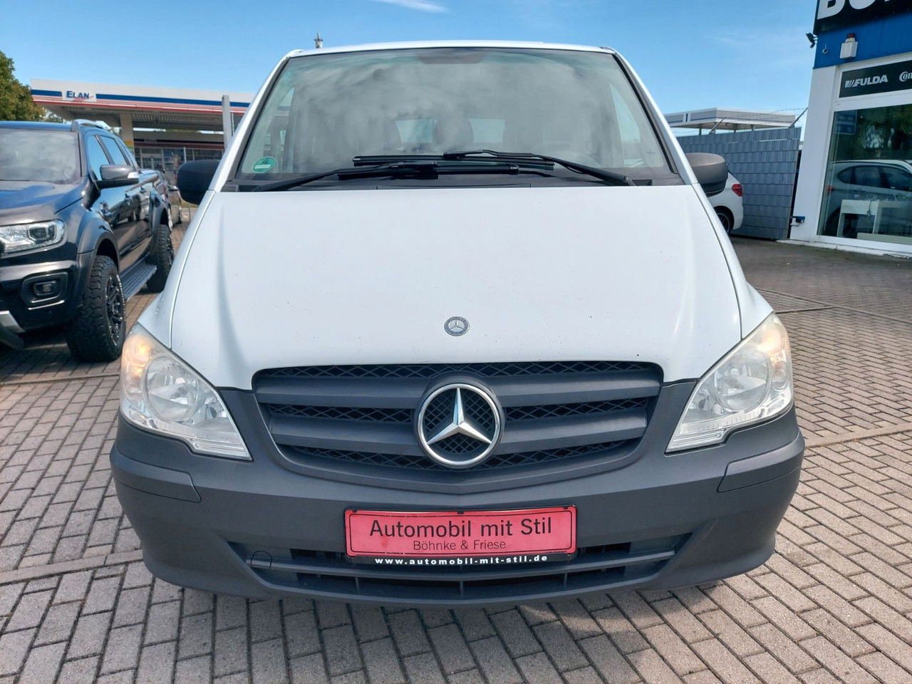 Mercedes-Benz Vito Mixto 4x4 116 CDI lang Autom. Tempo - ميكروباص: صور 4 Mercedes-Benz Vito Mixto 4x4 116 CDI lang Autom. Tempo - ميكروباص: صور 4