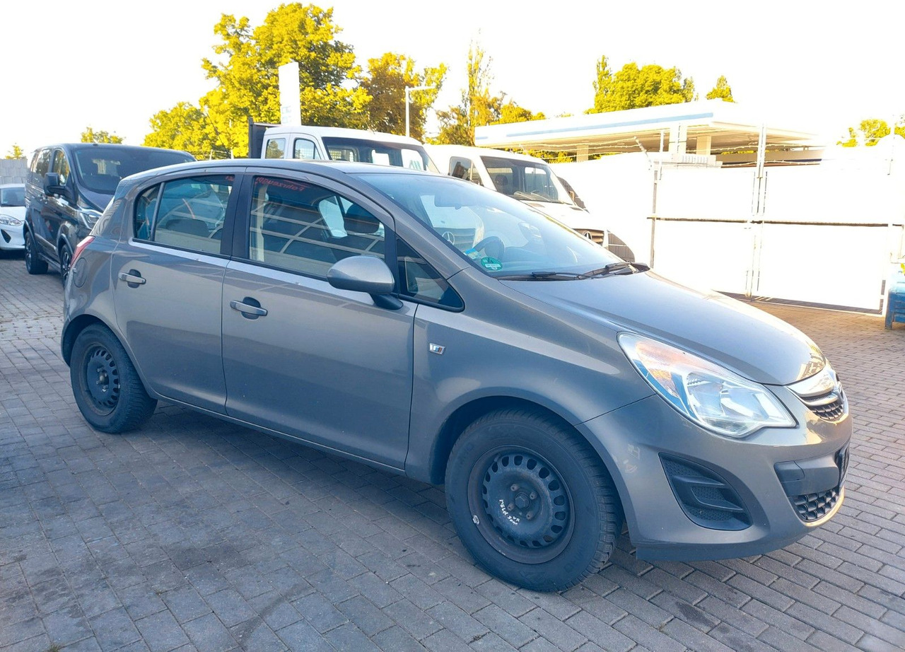 Opel Corsa D Edition Klima - سيارة: صور 1 Opel Corsa D Edition Klima - سيارة: صور 1