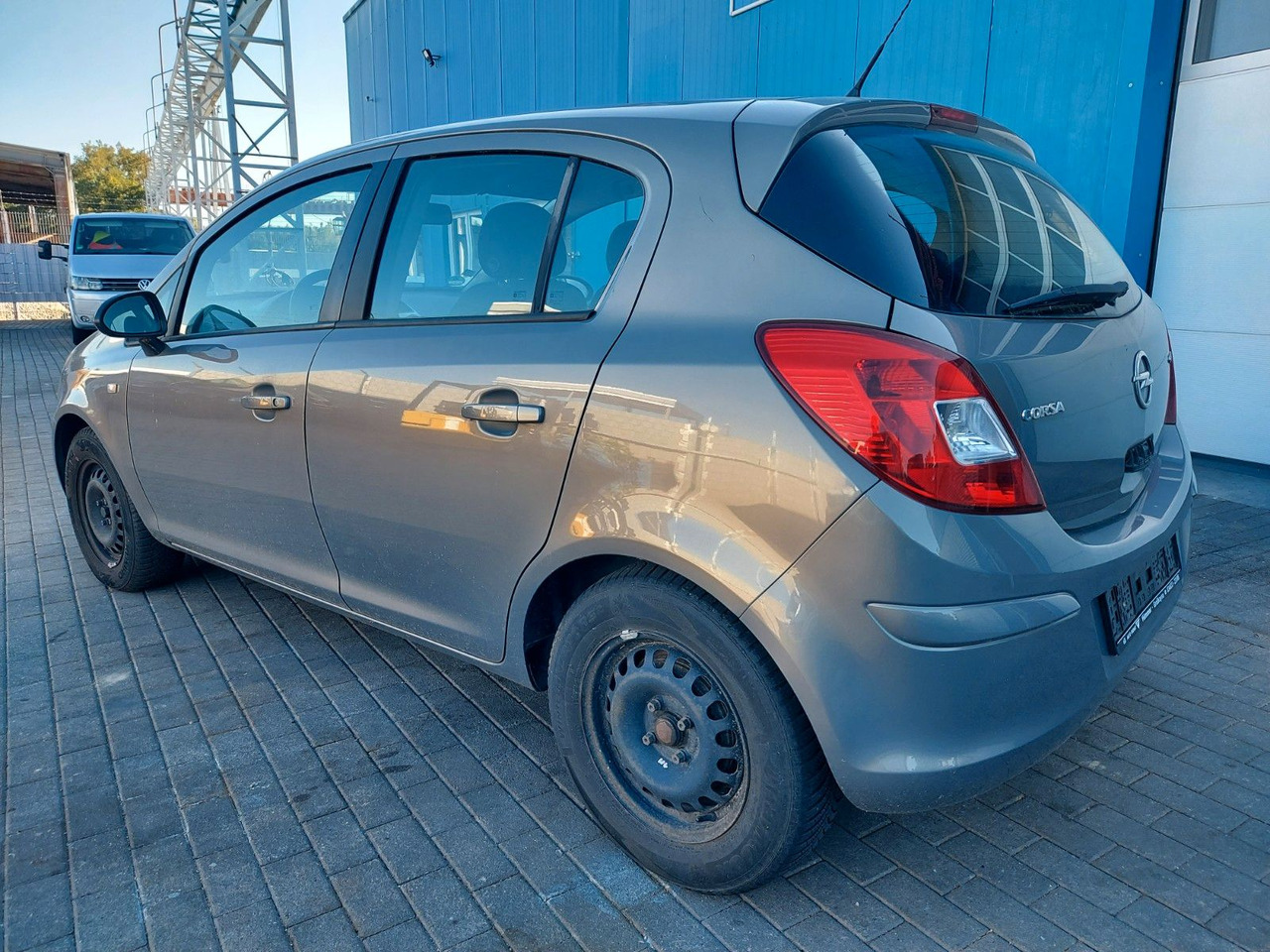 Opel Corsa D Edition Klima - سيارة: صور 2 Opel Corsa D Edition Klima - سيارة: صور 2