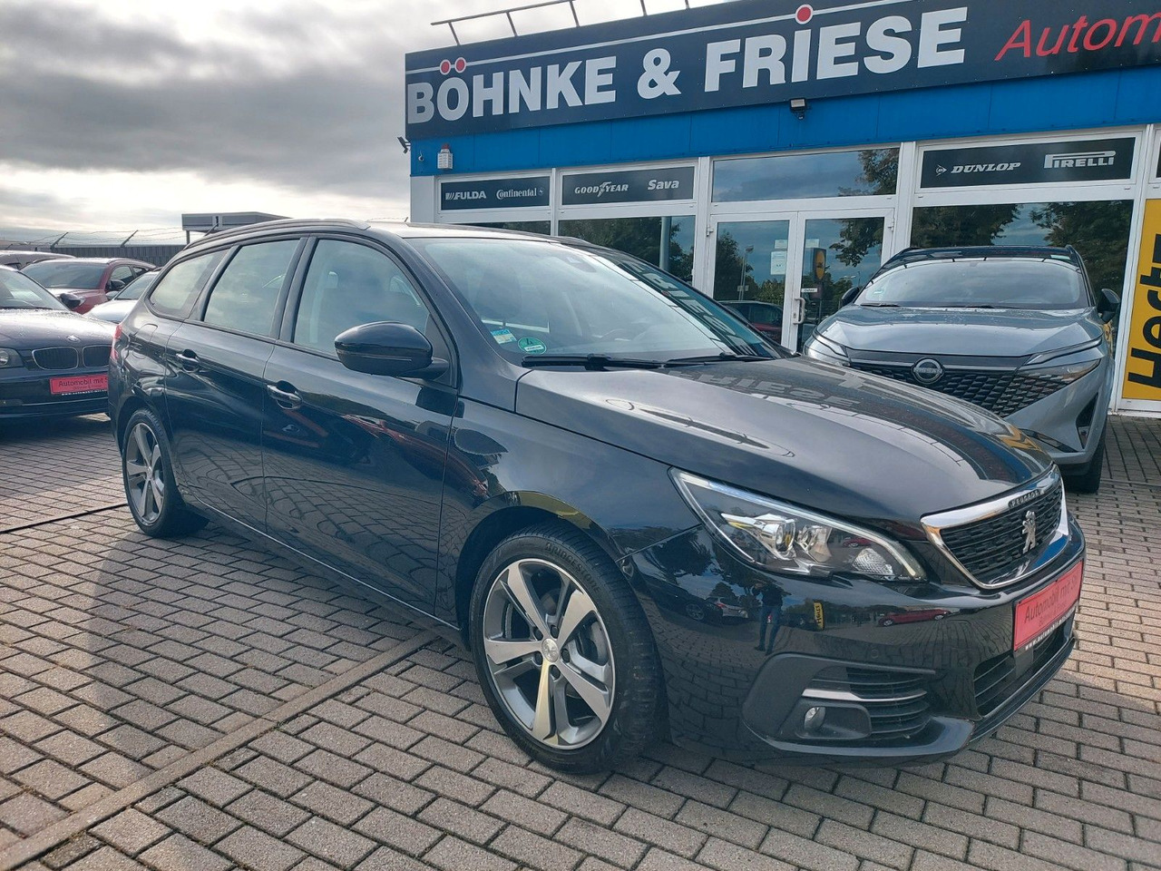 Peugeot 308 SW Active Business Panorama DAB Navi LED - سيارة ستيشن: صور 1 Peugeot 308 SW Active Business Panorama DAB Navi LED - سيارة ستيشن: صور 1