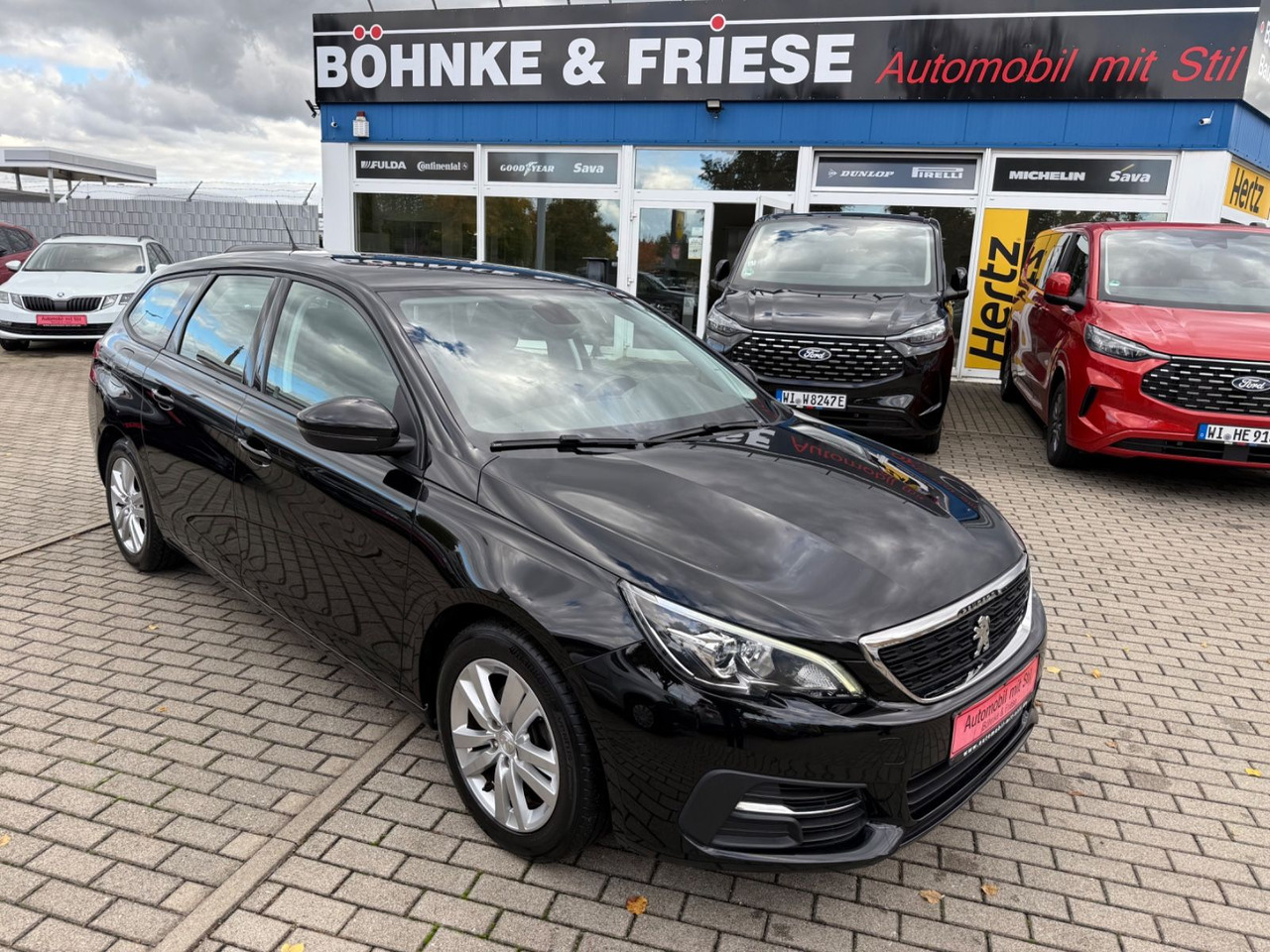 Peugeot 308 SW Active TEMPOMAT NAVI KLIMAA NAVI - سيارة ستيشن: صور 1 Peugeot 308 SW Active TEMPOMAT NAVI KLIMAA NAVI - سيارة ستيشن: صور 1