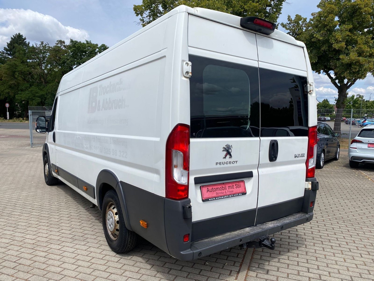 Peugeot Boxer Kasten Hochraum 435 L4H2 Komfort Plus Blue - ميكروباص: صور 3 Peugeot Boxer Kasten Hochraum 435 L4H2 Komfort Plus Blue - ميكروباص: صور 3