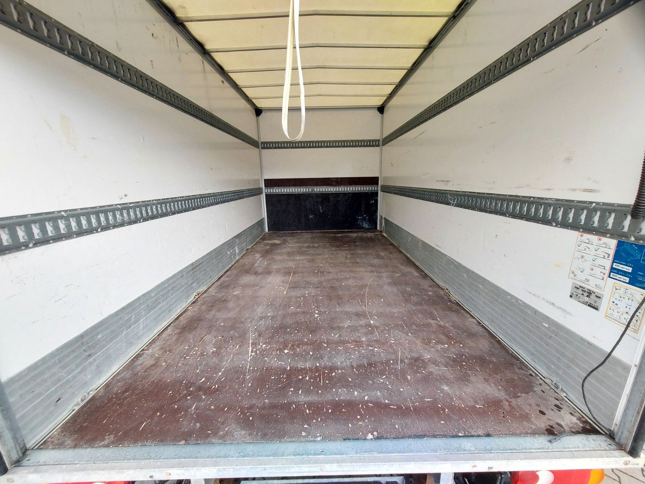 الشاحنات الصغيرة صندوق مغلق Renault Master III  Koffer L3H1 3,5t Ladebordwand Klima Renault Master III  Koffer L3H1 3,5t Ladebordwand Klima: صور 8