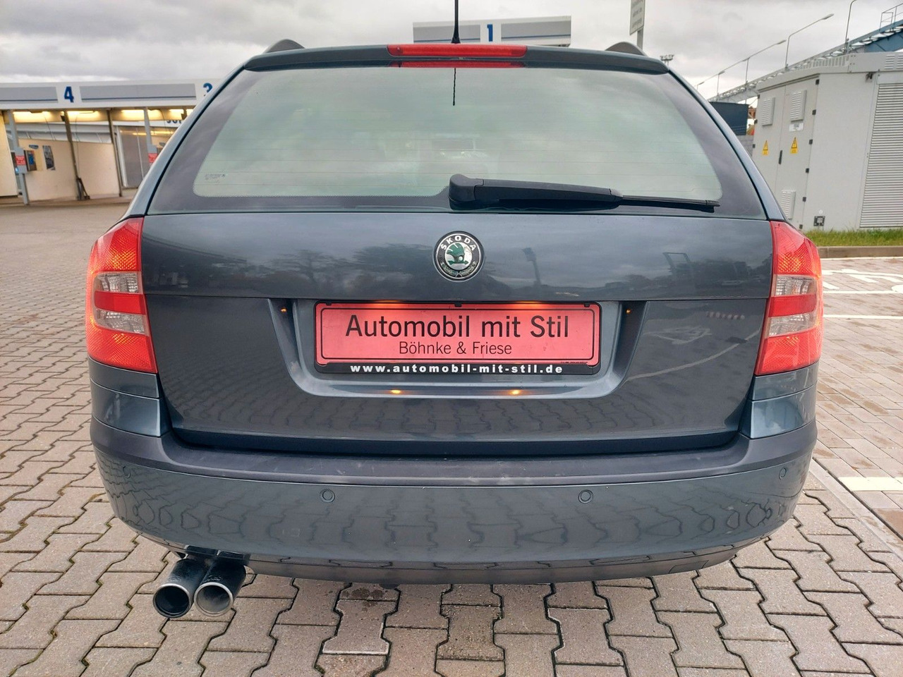 Skoda Octavia Combi Ambiente Klima Navi AHK - سيارة ستيشن: صور 5 Skoda Octavia Combi Ambiente Klima Navi AHK - سيارة ستيشن: صور 5