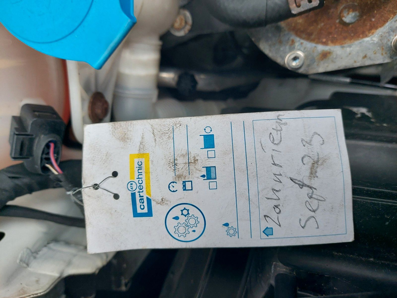 ميكروباص Volkswagen Caddy Kasten Kombi Maxi lang 5 Sitze Klima: صور 26 ميكروباص Volkswagen Caddy Kasten Kombi Maxi lang 5 Sitze Klima: صور 26