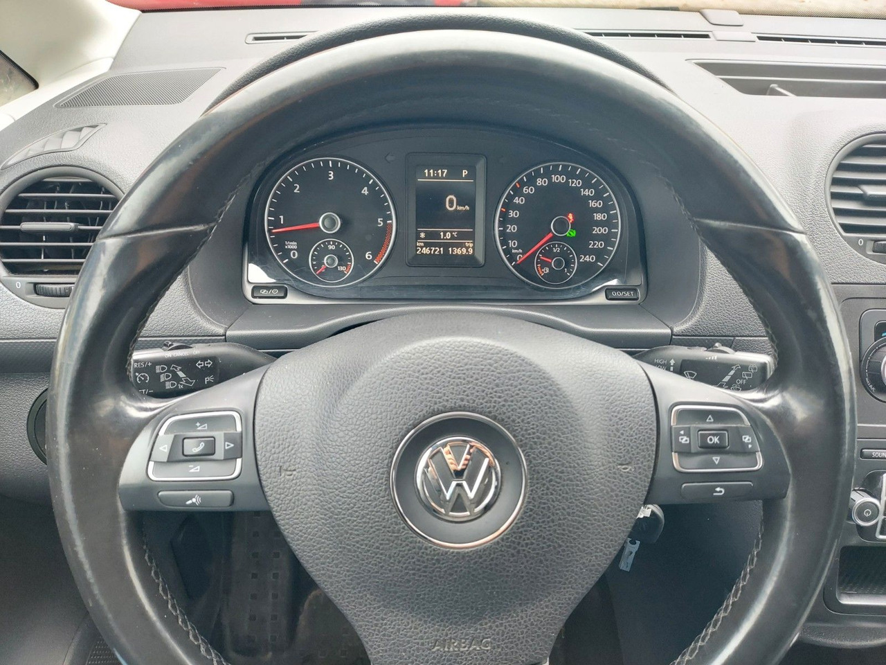 ميكروباص Volkswagen Caddy Kasten Kombi Maxi lang 5 Sitze Klima: صور 15 ميكروباص Volkswagen Caddy Kasten Kombi Maxi lang 5 Sitze Klima: صور 15