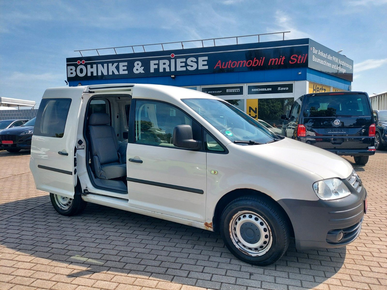 Volkswagen Caddy Kombi 1.9 Tdi Klima max. 5 Sitze AHK - ميكروباص: صور 1 Volkswagen Caddy Kombi 1.9 Tdi Klima max. 5 Sitze AHK - ميكروباص: صور 1