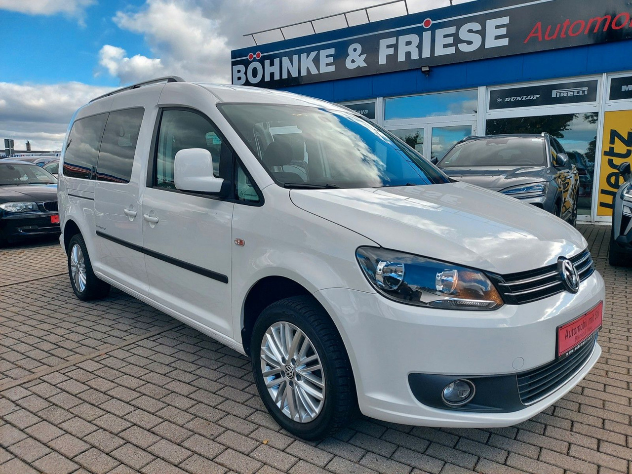 Volkswagen Caddy Kombi Maxi Comfortline 7 Sitze Team - ميكروباص: صور 2 Volkswagen Caddy Kombi Maxi Comfortline 7 Sitze Team - ميكروباص: صور 2