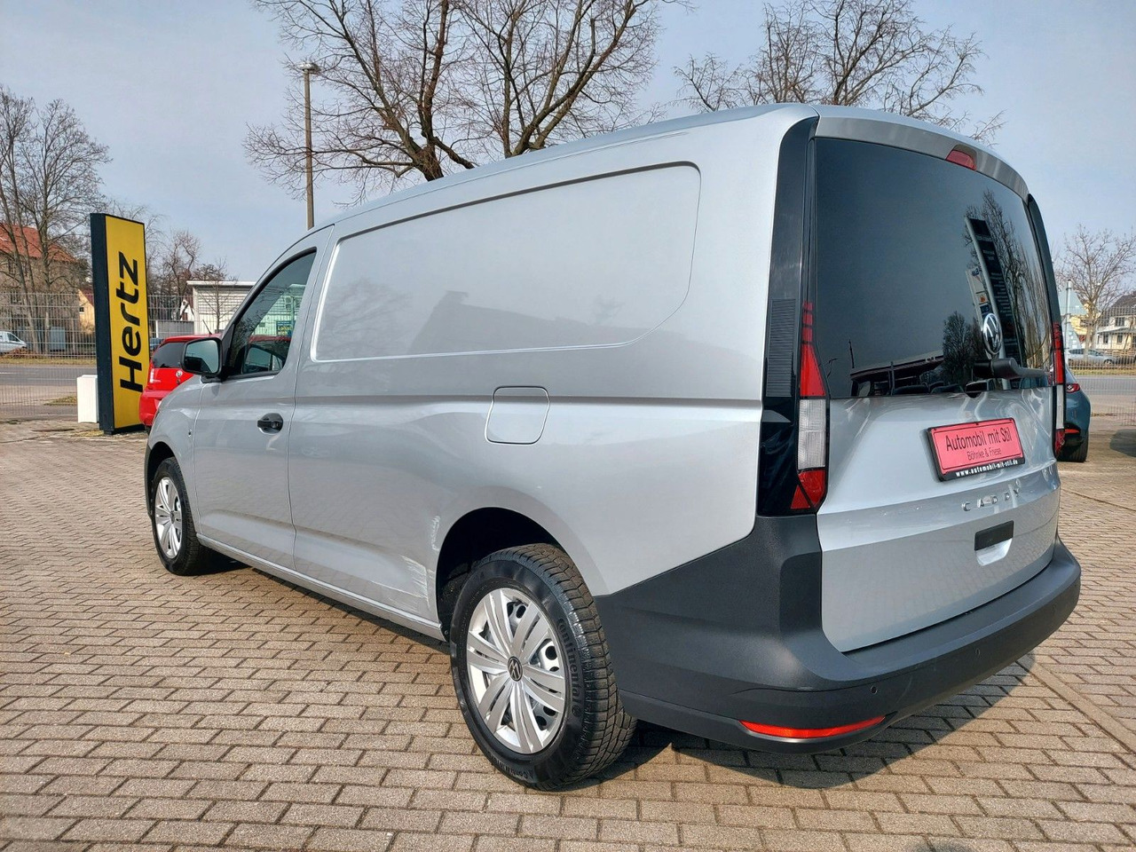 Volkswagen Caddy Maxi LED Klima Sitzheizung ACC PDC Kamera - فان المدمجة: صور 5 Volkswagen Caddy Maxi LED Klima Sitzheizung ACC PDC Kamera - فان المدمجة: صور 5