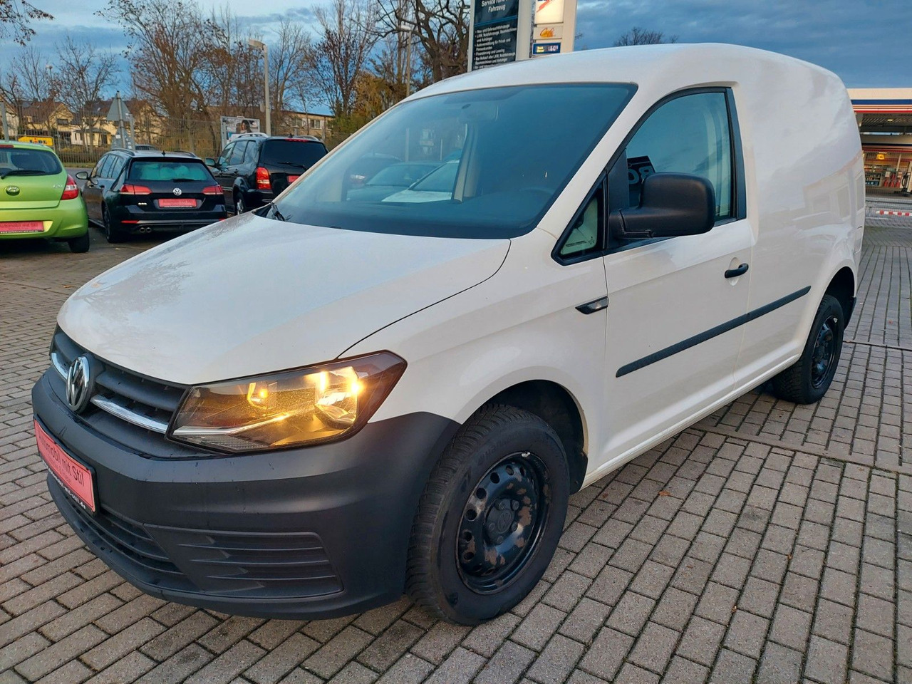 Volkswagen Caddy Nfz Kasten 4Motion 4x4 Klima - ميكروباص: صور 4 Volkswagen Caddy Nfz Kasten 4Motion 4x4 Klima - ميكروباص: صور 4