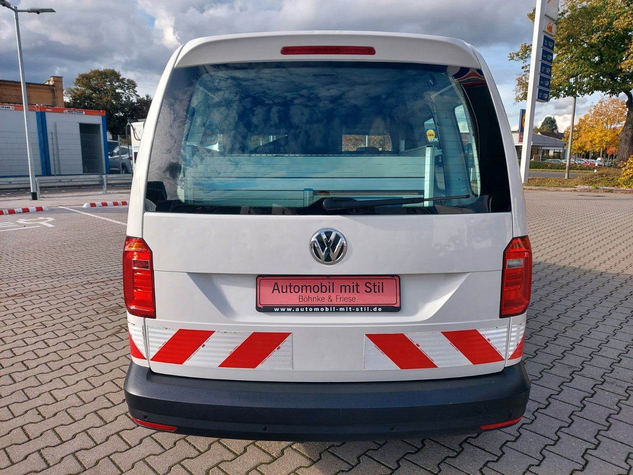 Volkswagen Caddy Nfz Kasten Klima PDC Bluetooth - ميكروباص: صور 5 Volkswagen Caddy Nfz Kasten Klima PDC Bluetooth - ميكروباص: صور 5