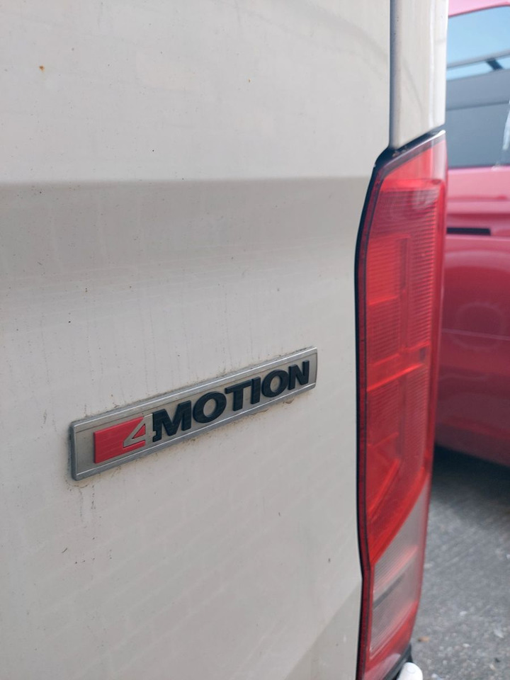 Volkswagen Crafter Kasten 35 lang Hochdach 4MOTION Maxi - ميكروباص: صور 1 Volkswagen Crafter Kasten 35 lang Hochdach 4MOTION Maxi - ميكروباص: صور 1