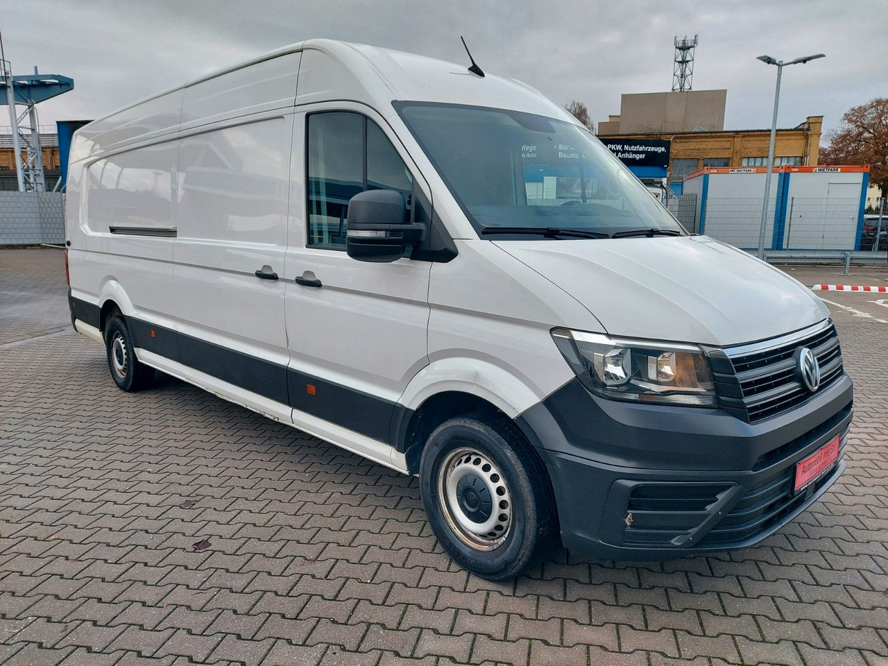 Volkswagen Crafter Kasten 35 lang plus Hochdach KLIMA - ميكروباص: صور 2 Volkswagen Crafter Kasten 35 lang plus Hochdach KLIMA - ميكروباص: صور 2