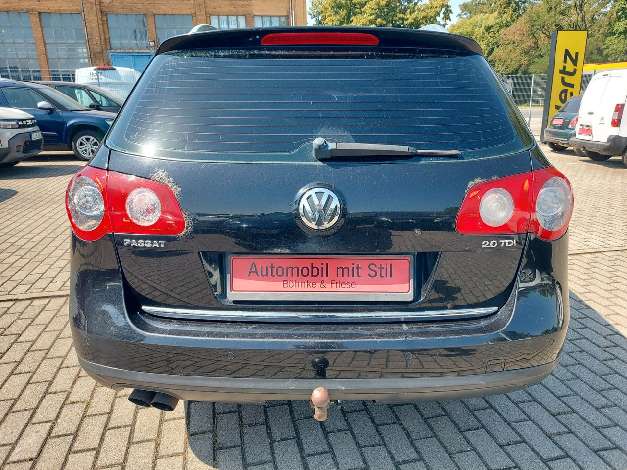 Volkswagen Passat Variant Highline Automatik Navi Leder AHK - سيارة ستيشن: صور 5 Volkswagen Passat Variant Highline Automatik Navi Leder AHK - سيارة ستيشن: صور 5