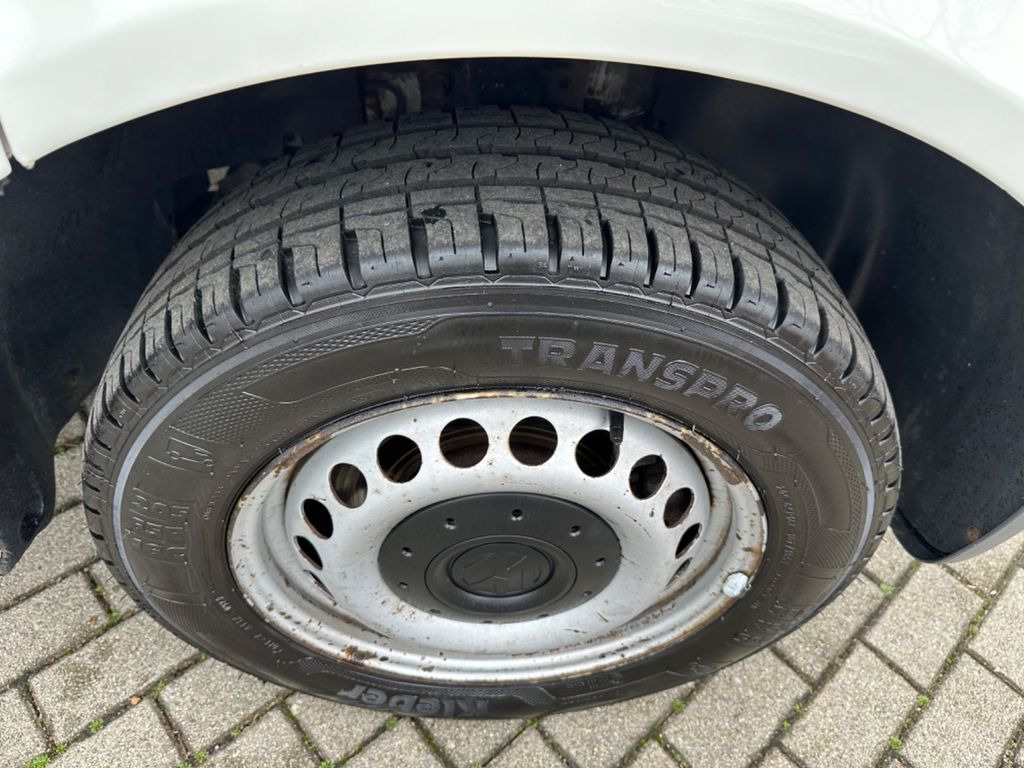 Volkswagen T5 Transporter 1.9 Kasten Hochdach Camper - صغيرة, ميكروباص: صور 3 Volkswagen T5 Transporter 1.9 Kasten Hochdach Camper - صغيرة, ميكروباص: صور 3