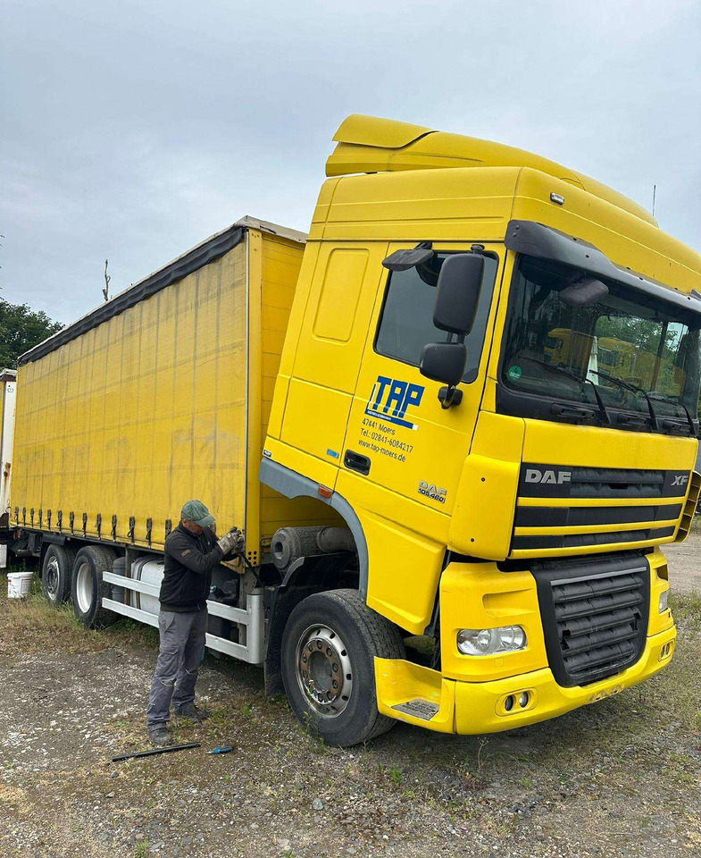 DAF XF 105 - شاحنة ستارة: صور 4 DAF XF 105 - شاحنة ستارة: صور 4