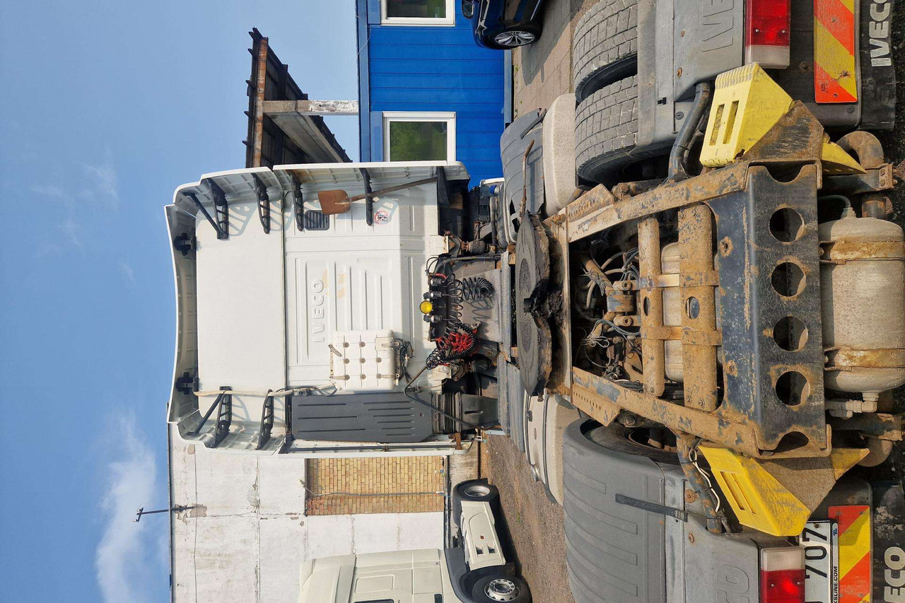 Iveco Stralis 440 ST - شاحنة جرار: صور 5 Iveco Stralis 440 ST - شاحنة جرار: صور 5