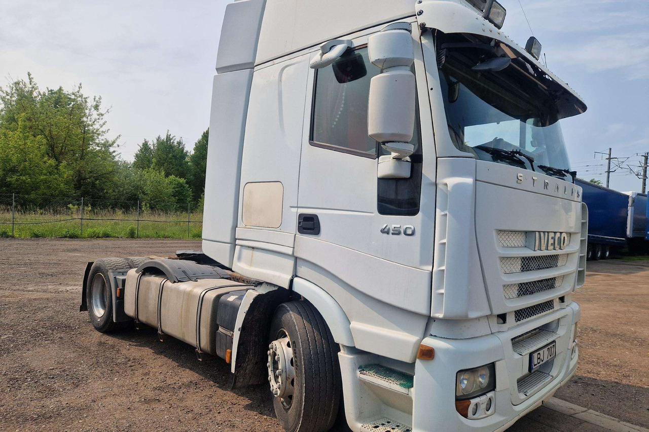 Iveco Stralis 440 ST - شاحنة جرار: صور 1 Iveco Stralis 440 ST - شاحنة جرار: صور 1