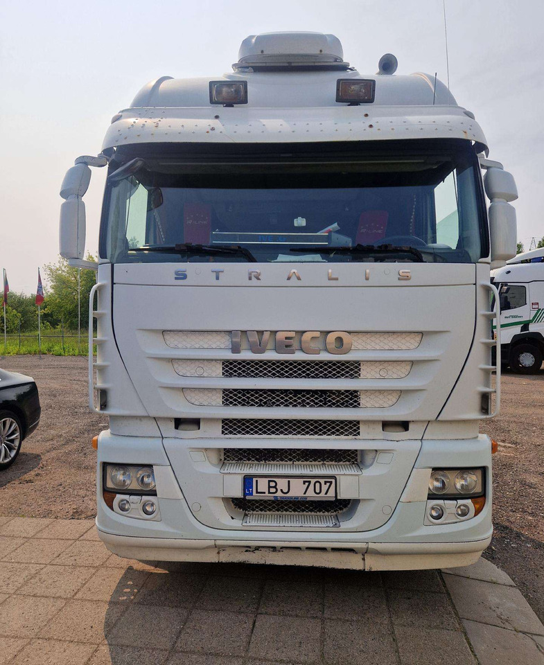 Iveco Stralis 440 ST - شاحنة جرار: صور 4 Iveco Stralis 440 ST - شاحنة جرار: صور 4