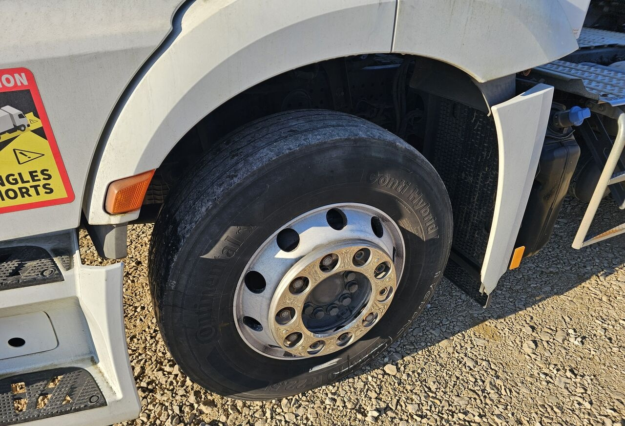 Mercedes-Benz Actros 1843 / RETARDER / ALU / ADR FL / EURO 6 - شاحنة جرار: صور 5 Mercedes-Benz Actros 1843 / RETARDER / ALU / ADR FL / EURO 6 - شاحنة جرار: صور 5