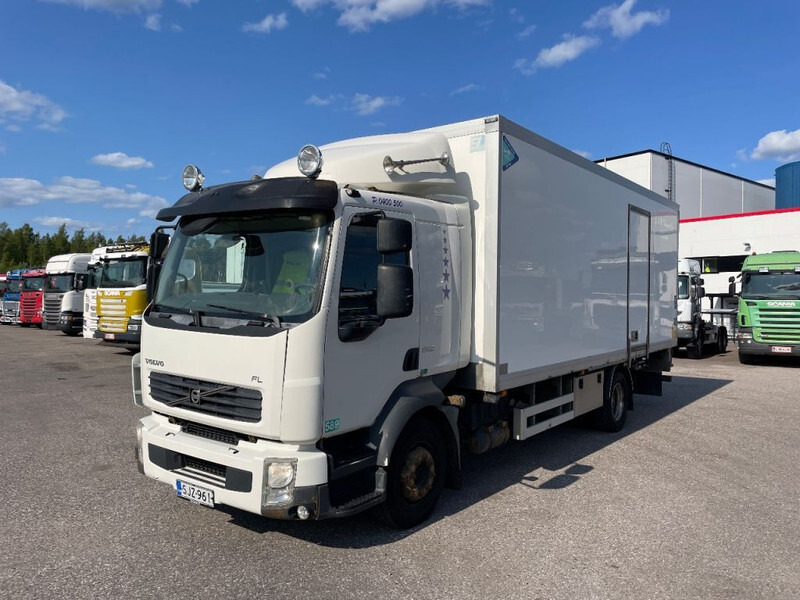 Volvo FL 240 Kori / BOX: 6450mm x 2430 mm x 2290 mm - بصندوق مغلق شاحنة: صور 1 Volvo FL 240 Kori / BOX: 6450mm x 2430 mm x 2290 mm - بصندوق مغلق شاحنة: صور 1