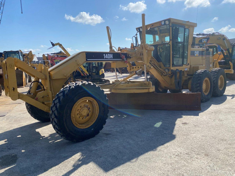 Caterpillar 140 H 140 H - آلة تسوية الأرض: صور 2 Caterpillar 140 H 140 H - آلة تسوية الأرض: صور 2