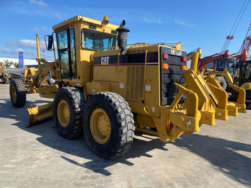 Caterpillar 140 H 140 H - آلة تسوية الأرض: صور 1 Caterpillar 140 H 140 H - آلة تسوية الأرض: صور 1