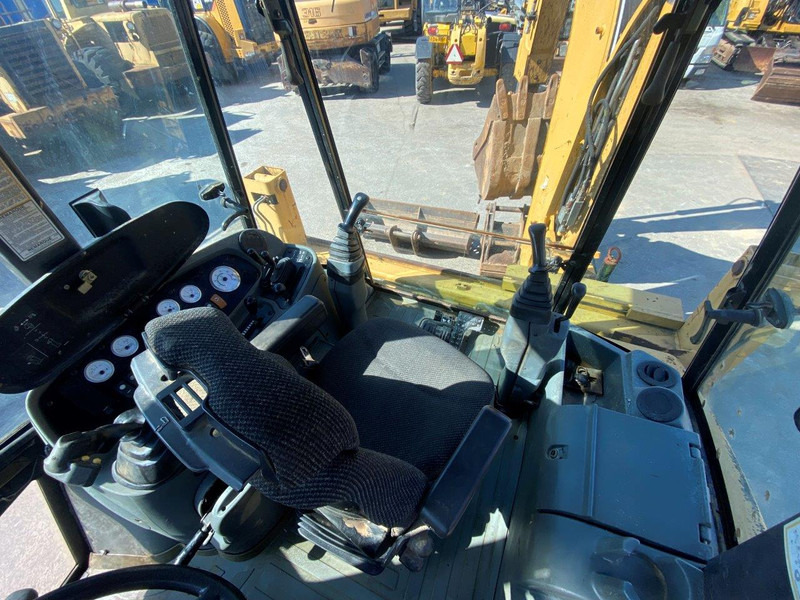 Caterpillar 432D NVT - حفار متعدد الاستخدام: صور 4 Caterpillar 432D NVT - حفار متعدد الاستخدام: صور 4