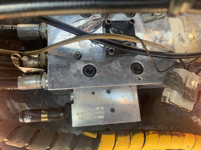 INDEXATOR R8 - مُلحق الحفار الدوار: صور 5 INDEXATOR R8 - مُلحق الحفار الدوار: صور 5