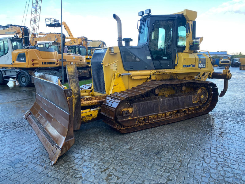 Komatsu D61EX-15 NVT - بلدوزر: صور 1 Komatsu D61EX-15 NVT - بلدوزر: صور 1