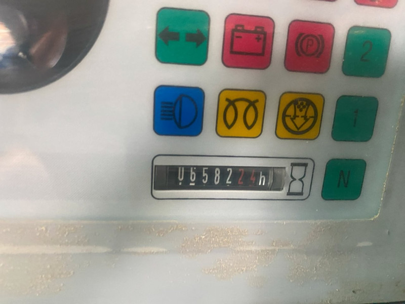 اللودر بعجل Liebherr L506 stereo NVT: صور 10 اللودر بعجل Liebherr L506 stereo NVT: صور 10